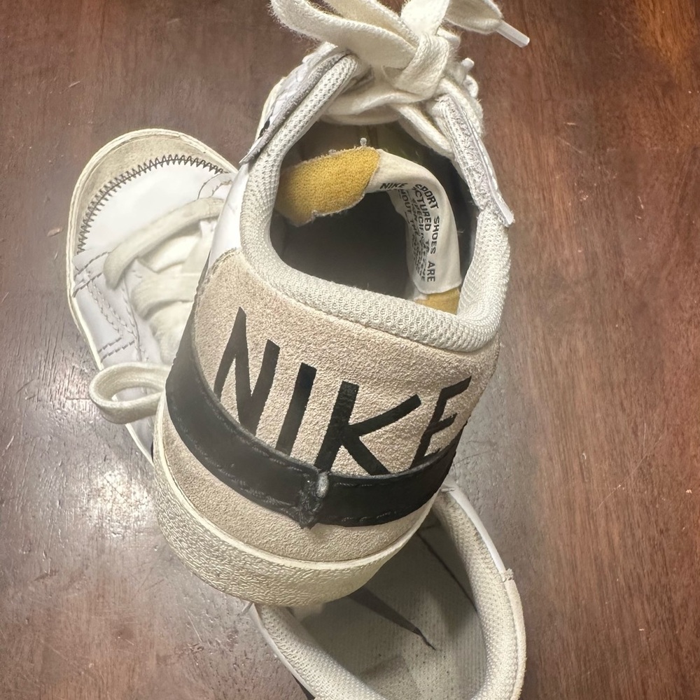 Nike White and Navy Men's Sneakers